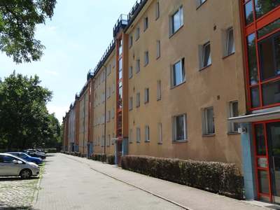 schöne 2-Zimmer-Wohnung mit Balkon
