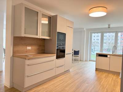 2-Zimmer-Apartment in einer ambulant betreuten Wohngemeinschaft in Rostock-Lütten Klein · frei ab 01.07.2026