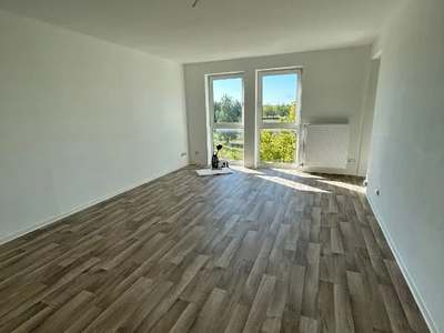 Einziehen und Wohlfühlen – 3-Raum-Wohnung mit Balkon · Dessau-Zoberberg/Alten · Verfügbarkeit: sofort
