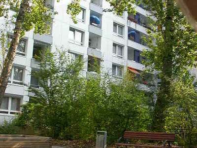 1-Zimmer-Wohnung in Düsseldorf Garath mit Balkon · frei ab 31.12.2026