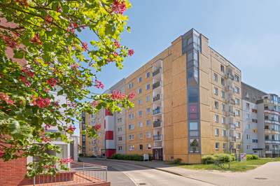 FamilienWohnen in Stadt- und Seenähe!