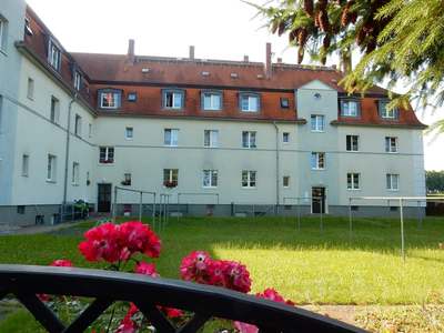 Helles Wohnglück im Grünen: Charmante Wohnung mit Gartenanteil und familiärer Hausgemeinschaft