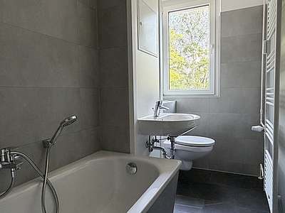 3-Raum-Wohnung Südstadtring 27 · Bezugsfertige 3 Zimmer - Stellplatzanmietung möglich