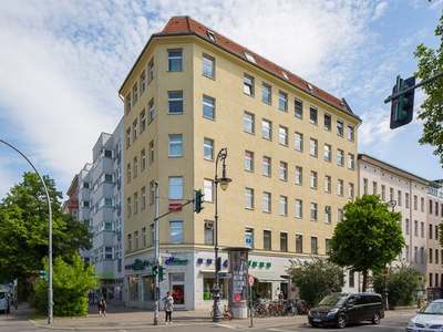 Großzügige Wohnung in Kreuzberg im 5.OG