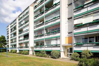 Mein Zuhause ist Neuwoba · 5. Etage · Genossenschaft · Genossenschaftsanteile: 960,00 € · Eintrittsgeld: 50,00 € · frei ab 01.10.2026