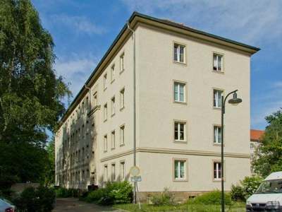 WG-geeignete 2-RWE in Uninähe!