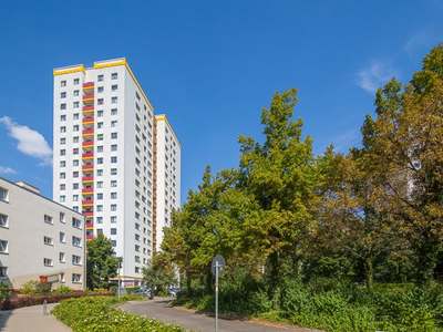 Frisch modernisierte Familienwohnung mit Balkon und Abstellkammer