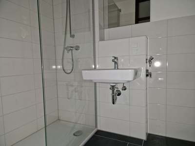 Erstbezug nach Sanierung, 3-Zimmer-Wohnung mit Balkon!