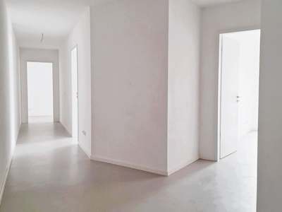 Helle Balkonwohnung mit außergewöhnlichem Schnitt im Zweitbezug - ohne WBS
