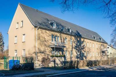 In ruhiger Seitenstraße gelegene 2-Raum-Wohnung mit Tageslichtbad · frei ab 01.11.2026