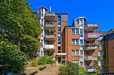 Mit Blick über Wuppertal - Wirklich schöne 2,5-Zimmer-Wohnung in Wuppertal Elberfeld