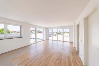 Penthouse 2-Raum-mit Dachterrasse und Klimaanlage- WE17 · frei ab 01.11.2026