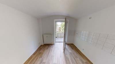 Große 2-Raum-Wohnung mit Balkon im Reitbahnviertel · frei ab 01.11.2026