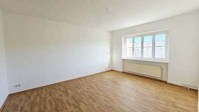 3 Zimmer · Curiestr. 41 · Neue Neustadt · frei ab sofort
