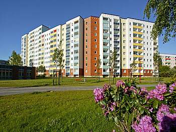 WBS gebundene 2-Zimmer-Wohnung in Groß Klein · 4. Etage · Verfügbarkeit: sofort