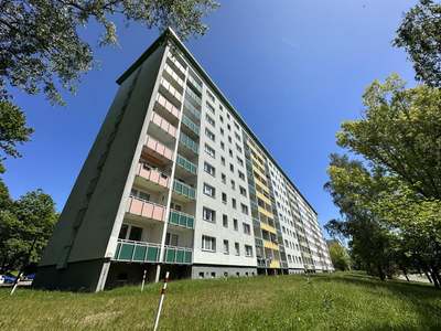 3-Raum-Familienwohnung mit Balkon · frei ab 16.12.2026