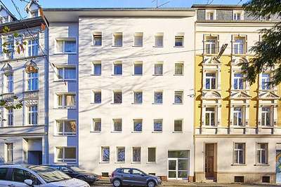 Platz für die ganze Familie - Modernisierte 5 Zimmer Wohnung in Wuppertal Arrenberg -Mit zwei Bädern
