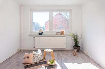 Helle 2-Raum-Wohnung nahe Parkanlage · frei ab 16.11.2026