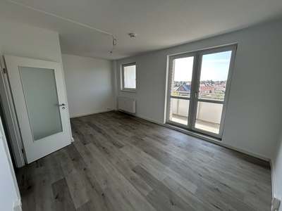 Genau das Richtige! Helle 3-Zimmer-Wohnunt mit großem Balkon!