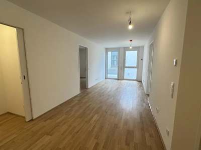 ZU HAUSE DIREKT AN DER U3 MIETE