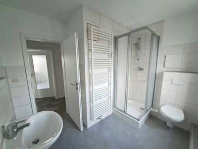 2 Zimmer · Holzweg 15 · Nordwest · frei ab sofort