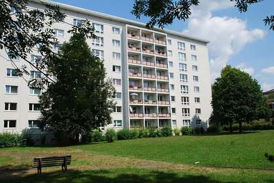 AB sofort verfügbare 2-Raum-Wohnung im Zentrum