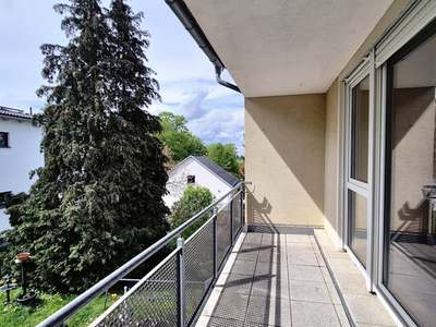 XXL-Balkon für Sonnenanbeter · Außerhalb Freiberg · 1.OG · Verfügbarkeit: sofort