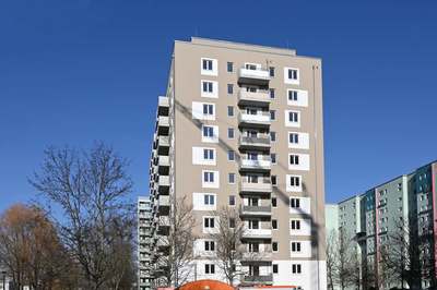 schöne 4- Zimmer-Neubauwohnung in der Mittenwalder Str. 10