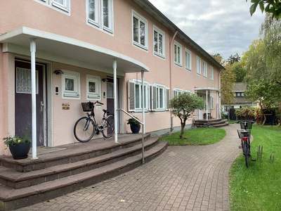 Frisch renovierte 2-Zimmer-Wohnung mit ca. 56 m² Wohnfläche und Balkon