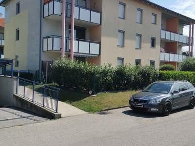 3-Zimmer-Wohnung mit Balkon · Laa an der Thaya · Top 104 · OG