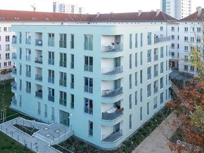 Erleben Sie Ihren Wohntraum - Tolle 2-Zimmer-Wohnung mit Balkon und hochwertiger Ausstattung!