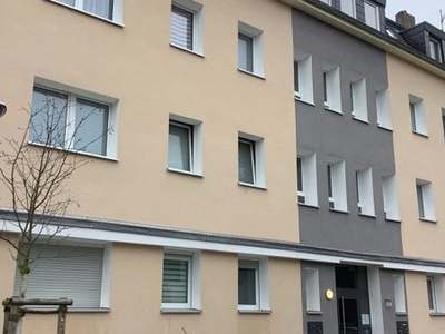 2,5-Zimmer Wohnung mit Loggia, voll renoviert!