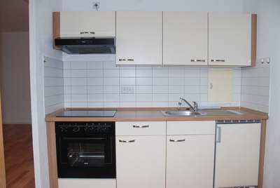 1-Raum-Wohnung mit Einbauküche und Balkon · frei ab 01.03.2027