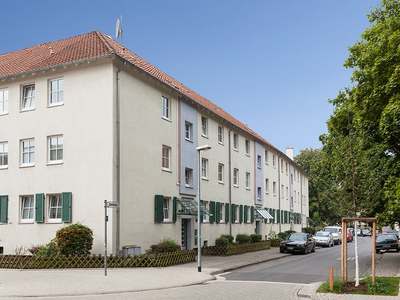 Schicke 2,5-Zimmer-Wohnung mit Tageslichtabd und Balkon