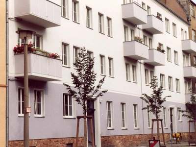 Schöner Altbau an Liebhaber zu vermieten - Renovierung erforderlich - Wir kommen Ihnen entgegen!