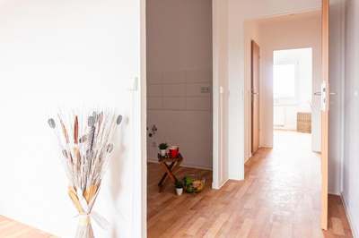 Schicke kleine 2-Raum-Wohnung mit offener Küche · frei ab 01.10.2026