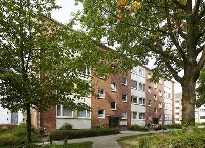 Großzügige Vier-Zimmer-Wohnung im Erdgeschoss