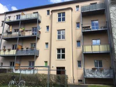 Auf gute Nachbarschaft: praktische 2-Zimmer-Wohnung