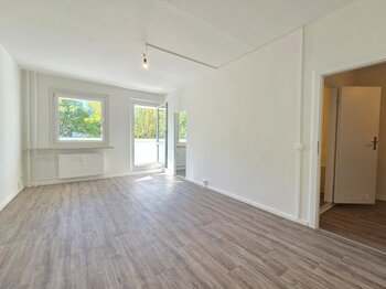 ** WBS-L erforderlich ** - Wir renovieren! 3-Zi...