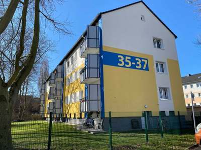 Barrierearm: 3-Zimmer Wohnung im EG mit Dusche!