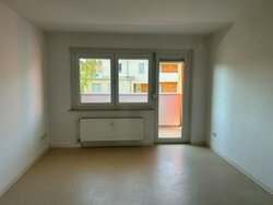 Ruhige Lage in Nürnberg Nord - 3 Zimmer mit Balkon - Heizung inklusive!! · frei ab 11.09.2026