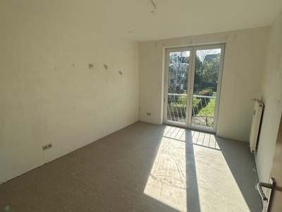 Tolle helle 3-Zimmer-Wohnung inkl eigenem PKW-Stellplatz (WBS)