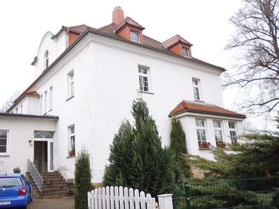 6-Raum-Wohnung in schicker Villa · Außerhalb Freiberg · 1.OG · frei ab 01.12.2026