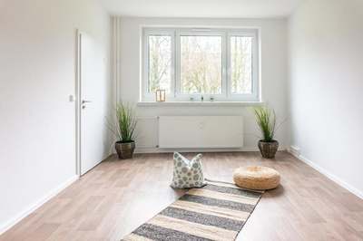 Balkonwohnung in begrünter Wohnlage · frei ab 01.12.2026