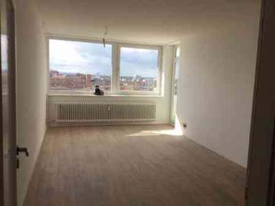 Großzügige Familienwohnung frisch für Sie renoviert