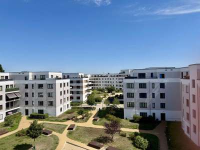 Dachgeschoss-Traum mit Freiraum Licht, Luft und Lebensqualität 3 Zimmer in Spandau