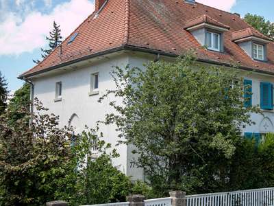 Großzügige 6-ZKB Doppelhaushälfte mit Garten, Terrasse und Balkon · frei ab 15.01.2027 · Genossenschaft: Mitglieder haben Vorrang; Vergabebedingungen beachten · Bewerbungsende Donnerstag, der 08.10.2026 um 23:59 Uhr