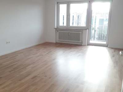 Attraktive 3-Zimmer-Wohnung mit Balkon und Einbauküche