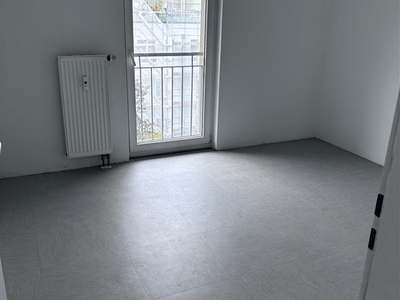 Attraktive Dachgeschosswohnung in Köln Höhenhaus- nur mit Wohnberechtigungsschein! · frei ab 15.10.2026