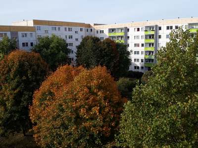 Erich-Kästner-Str. 4 / 4-Raum-Wohnung 03. OG - Malerarbeiten notwendig